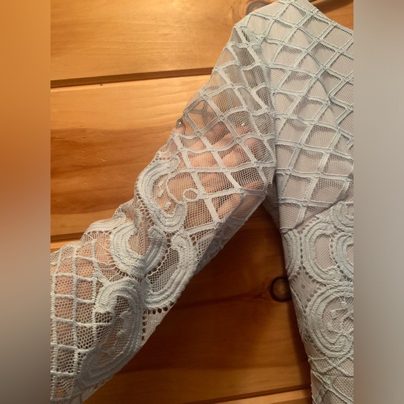 Chaya Dress New With Tags Size 10 Color Powblu Beautiful With Sheer Sleeves - Picture 5 of 11